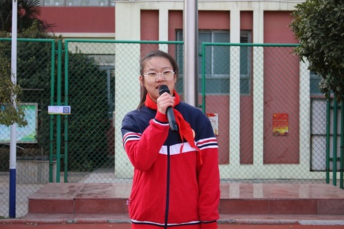 “新时代好少年”表彰主题升旗仪式