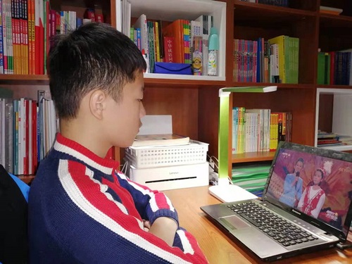 汲取榜样力量 争做新时代好少年