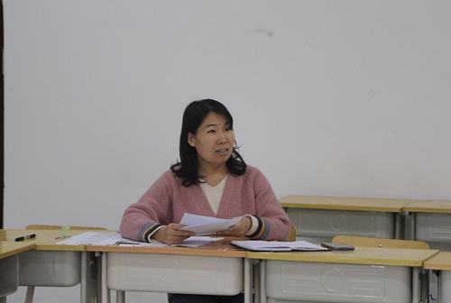 青蓝携手  助力成长